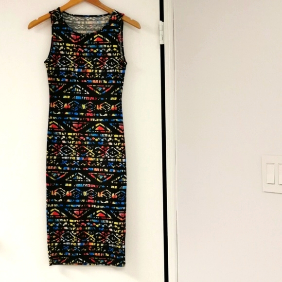 Tank Medi Dress - Picture 2 of 6